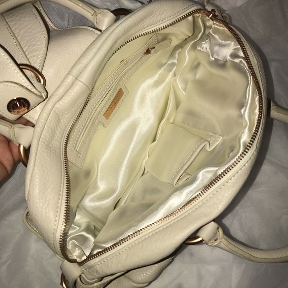 Modalu Purse - Picture 2 of 4